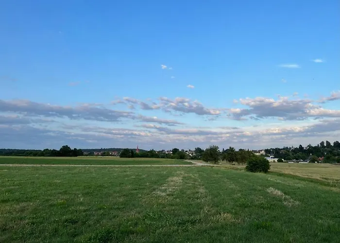 Sonnige 2-zimmer Unterm Dach Heroldsberg